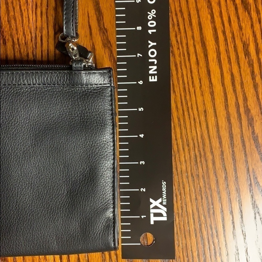 Black Leather Crossbody Purse - Picture 7 of 9
